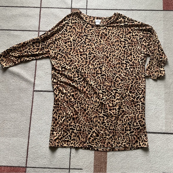 Chico's Tops - Chico's Brown Animal Print 3/4 Sleeve Tunic